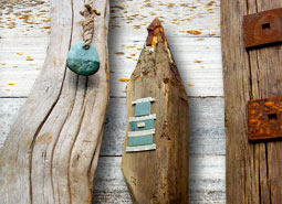 Jan Guest coastal art - garden totems